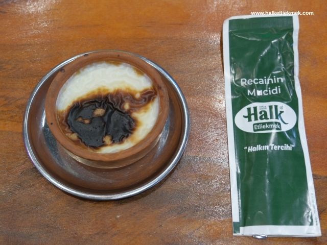 Konya'da Fırında Sütlaç Nerede Yenir? Doğru Adres: Halk Etliekmek