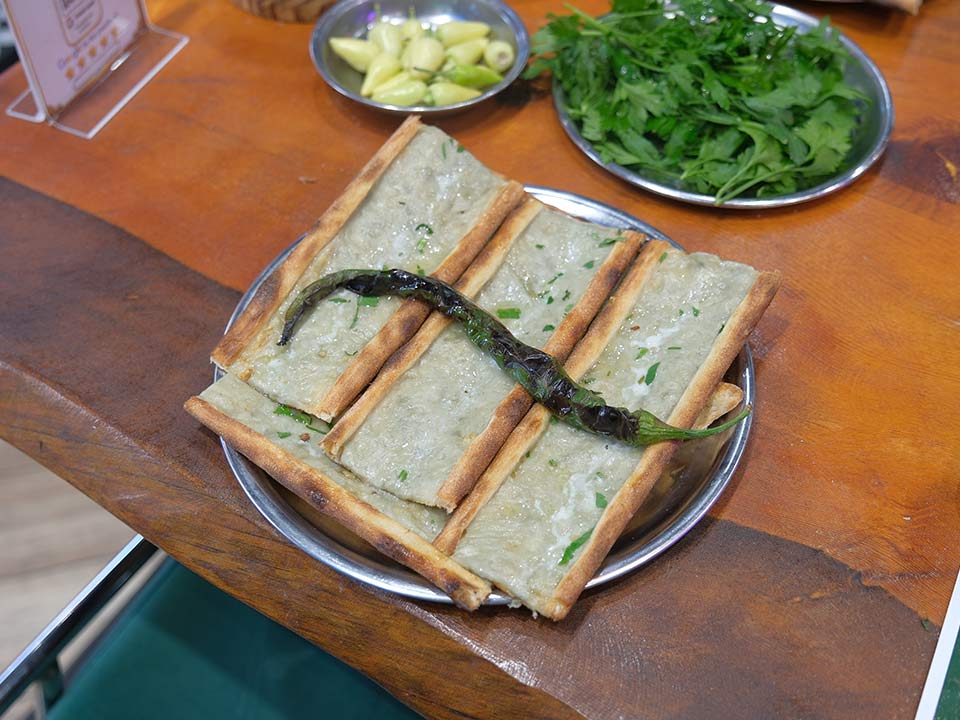 Selçuklu’dan Günümüze Asırlık Aroma: Konya Küflü Peynirli Börek
